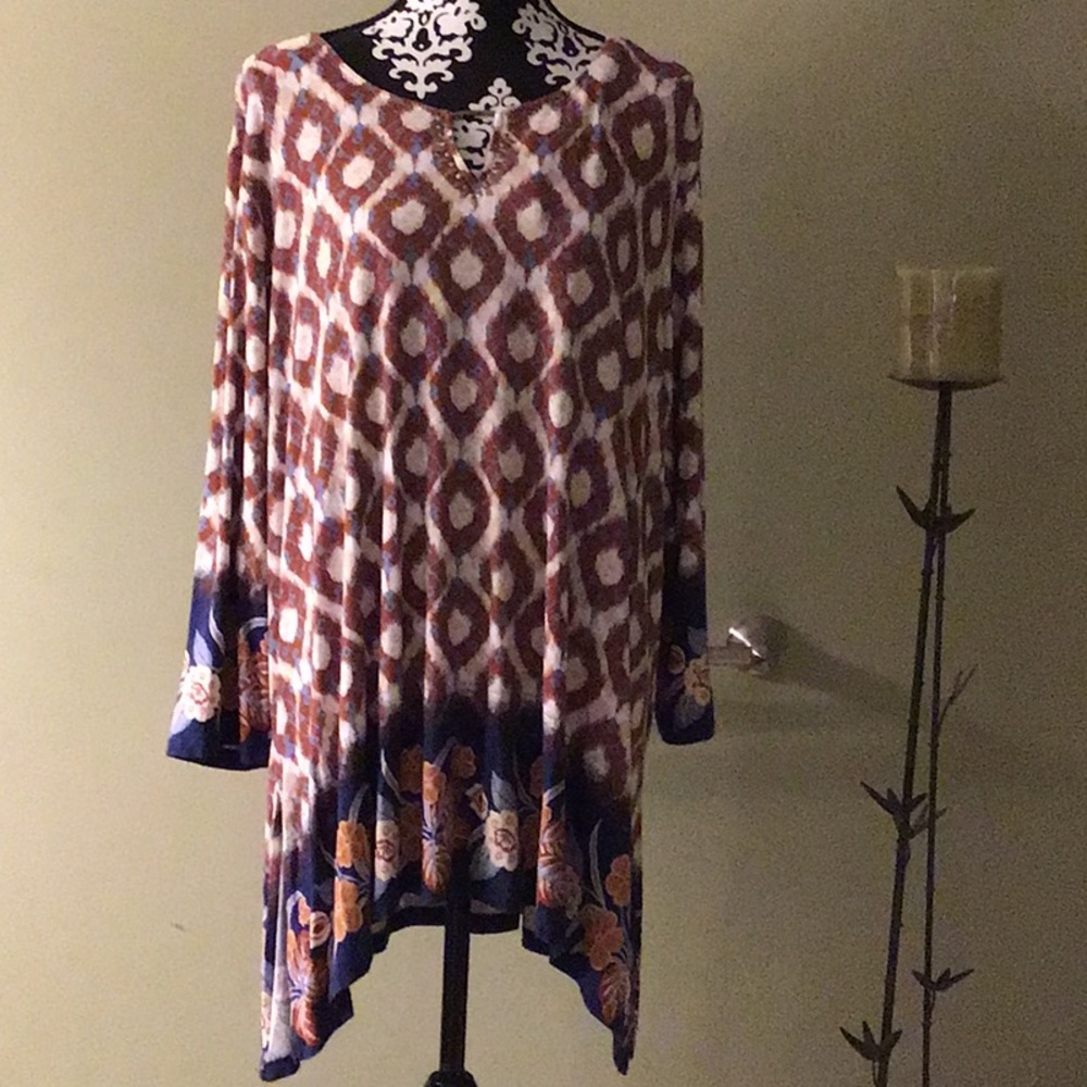 3x long sleeved tunic